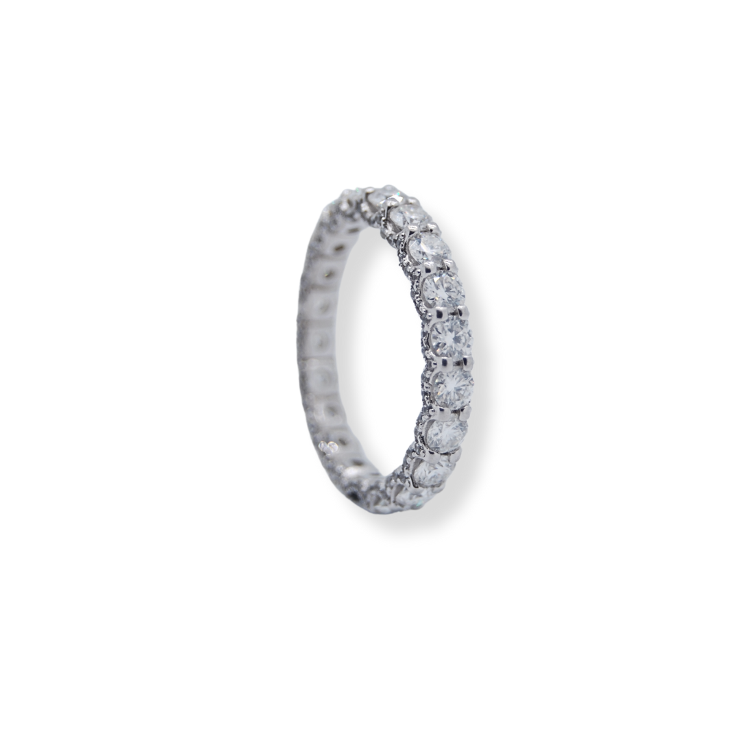 Sterling silver moissanite band ring
