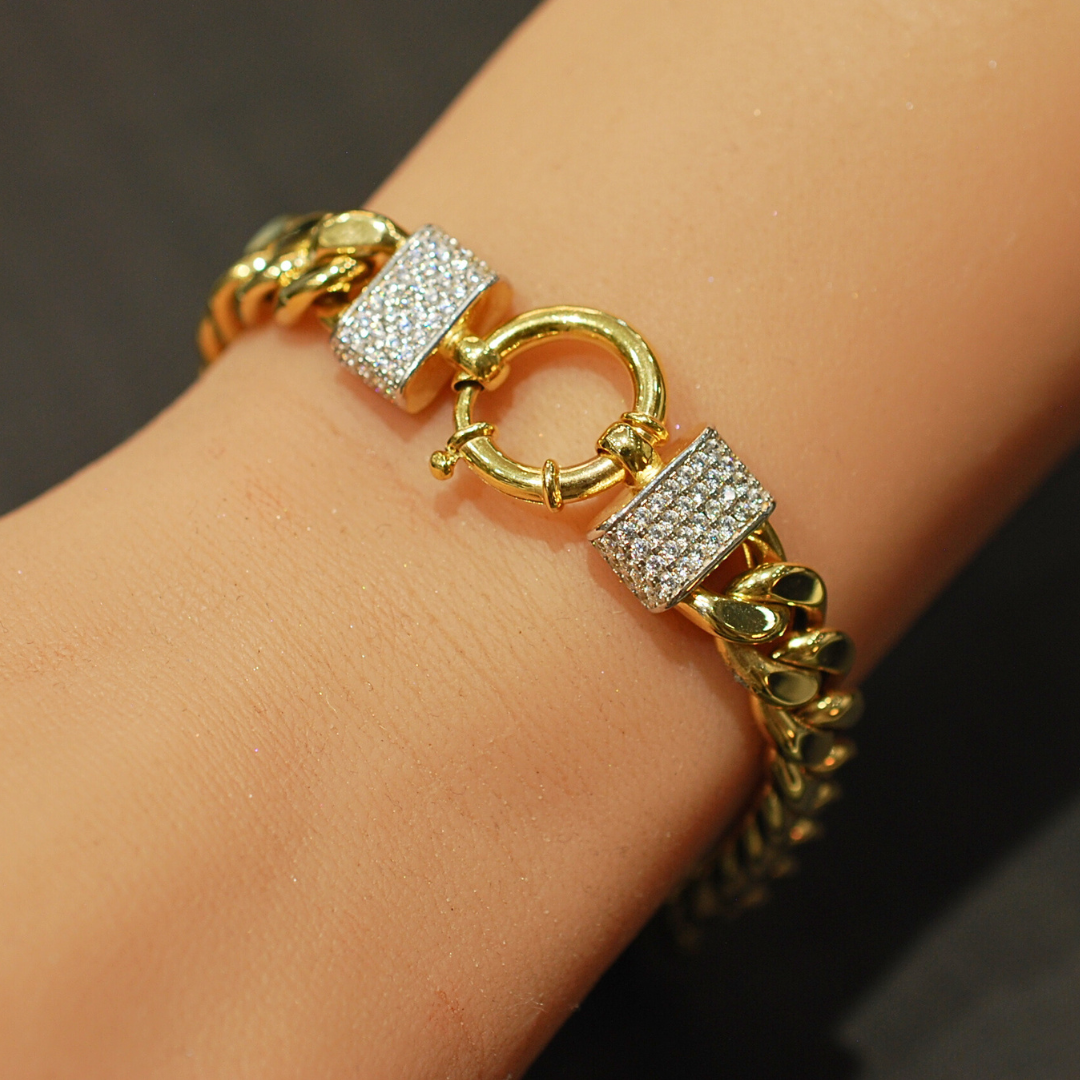 9ct gold signoretti cz curb bracelet