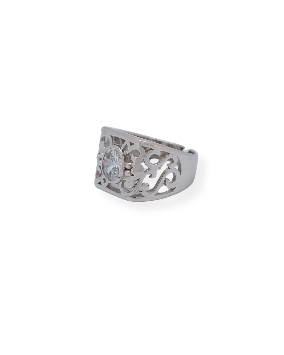 Silver cz intricate design ring