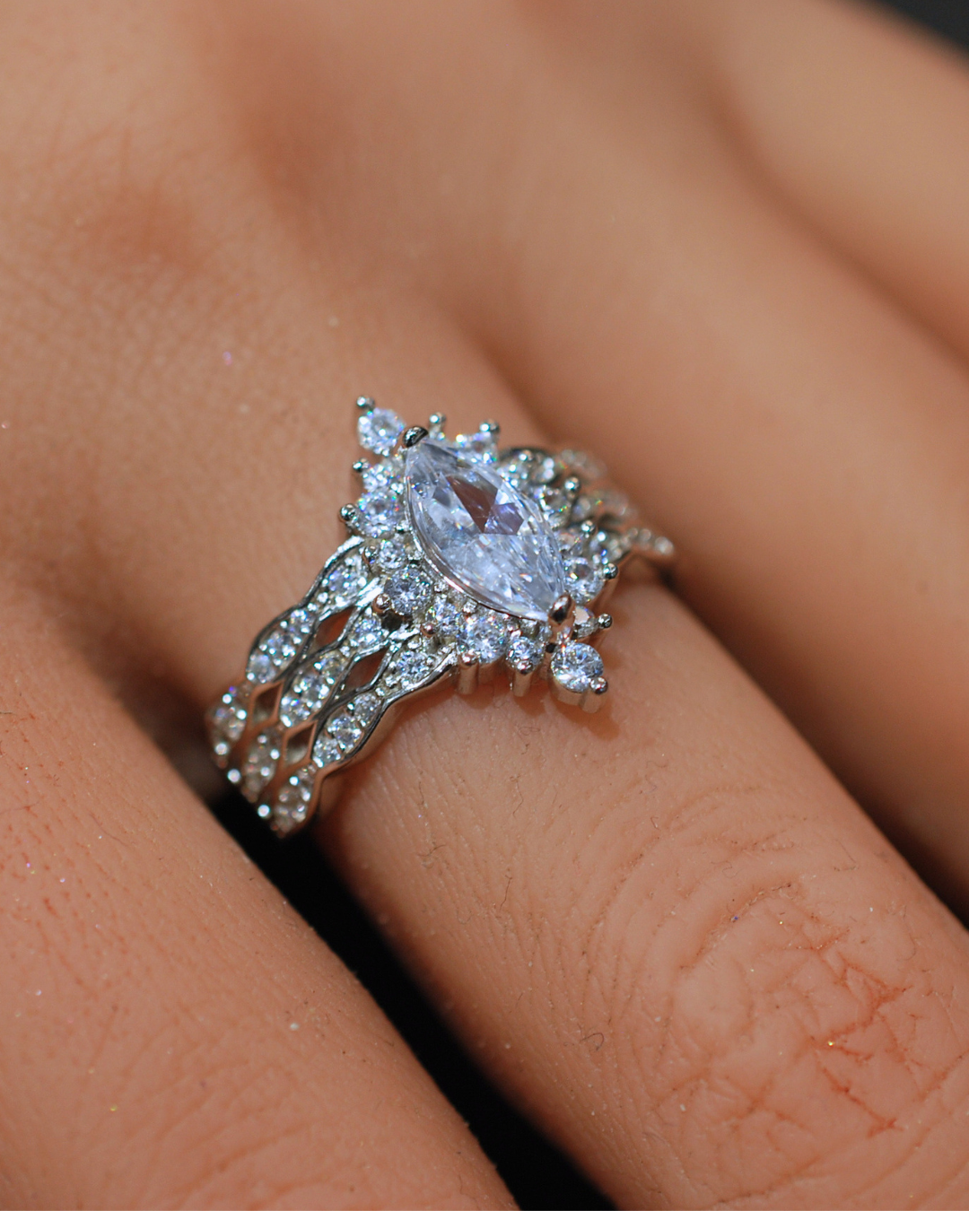 Silver marquise shaped cz ring