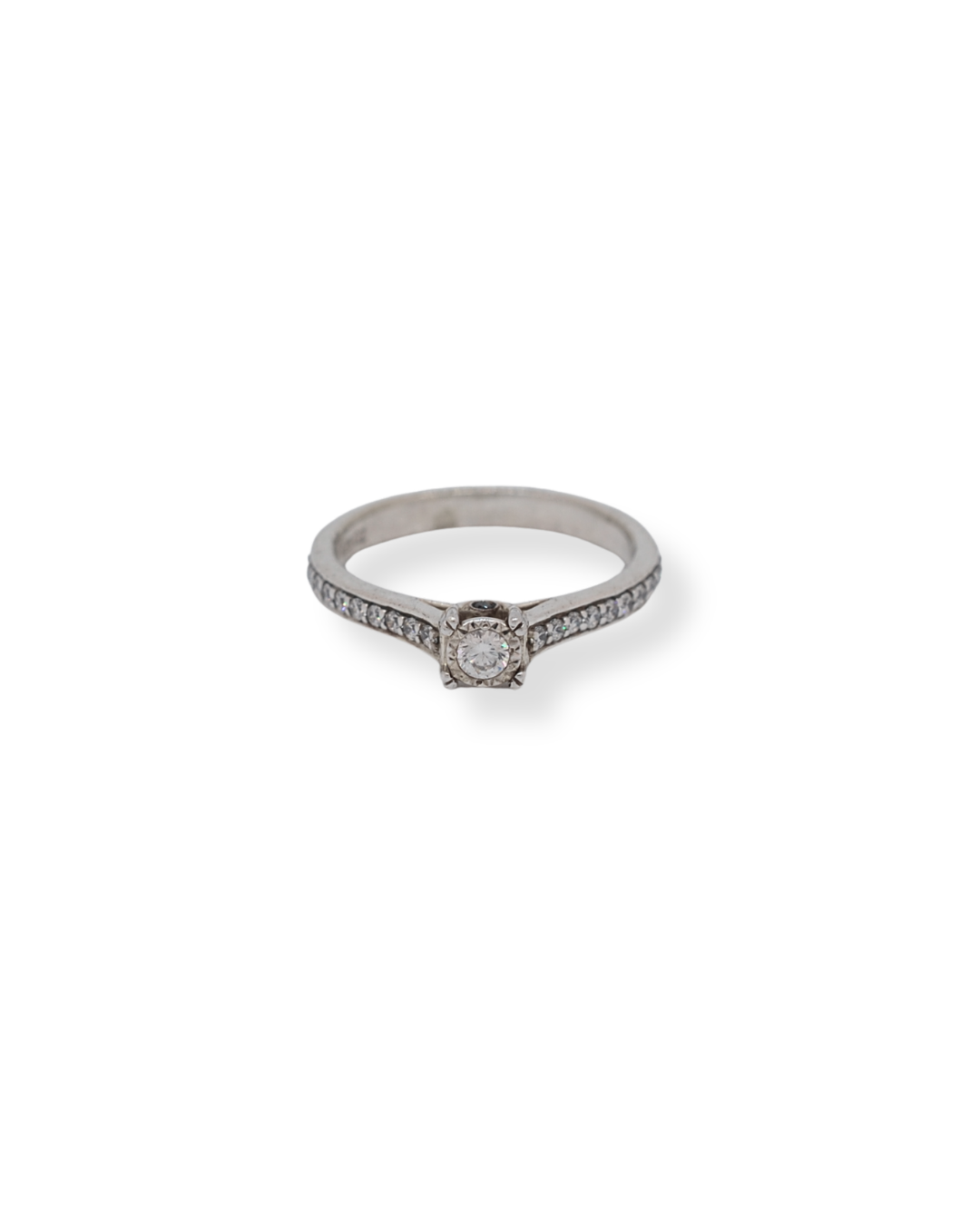 Silver cz ring