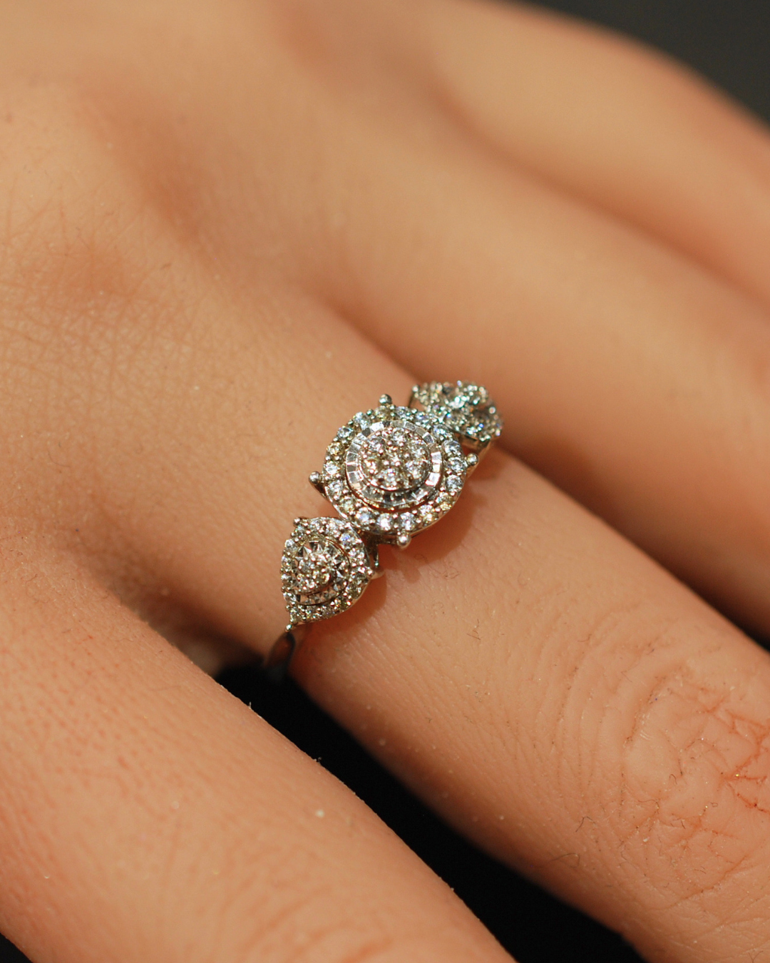 Silver cz ring