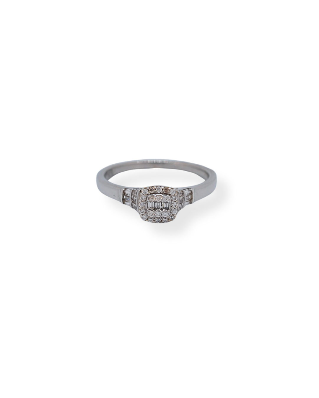 Silver cz ring