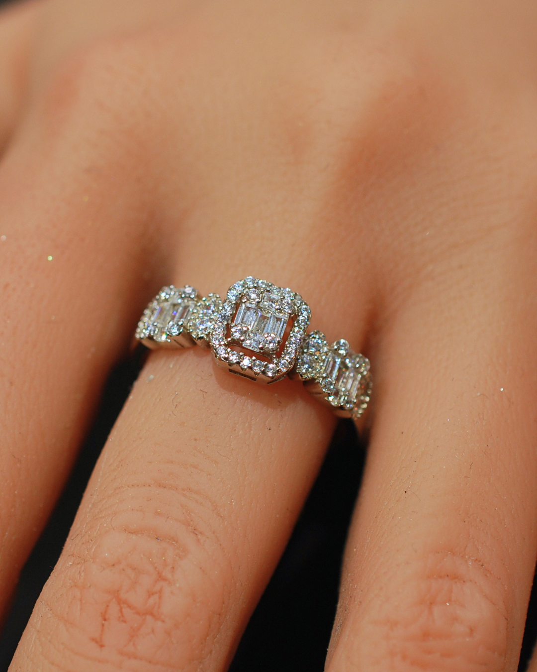 Silver cz ring